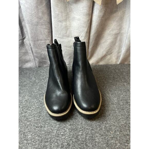 Dolce Vita Womens 9 Black Rango Wedge Lug Sole Faux Leather Boots Moto Goth - Picture 2 of 10